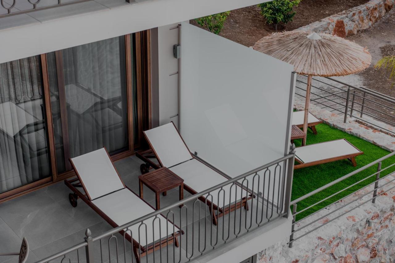 Stork Design Suites Epidaurus Exterior foto